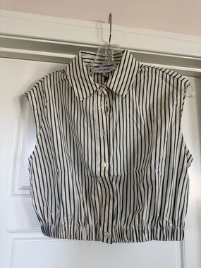 WeWoreWhat Striped Sleeveless Popover Shirt - Black & Cream